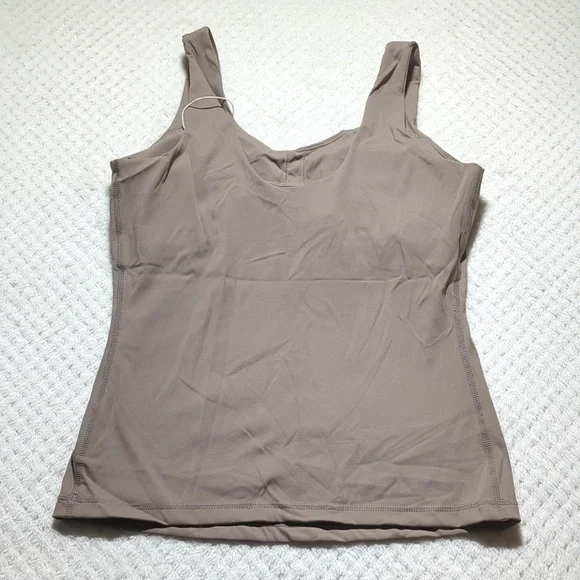 Fawnfit Long Length Lift Tank 2.0 With Built-In Bra In Taupe - Picture 2 of 7
